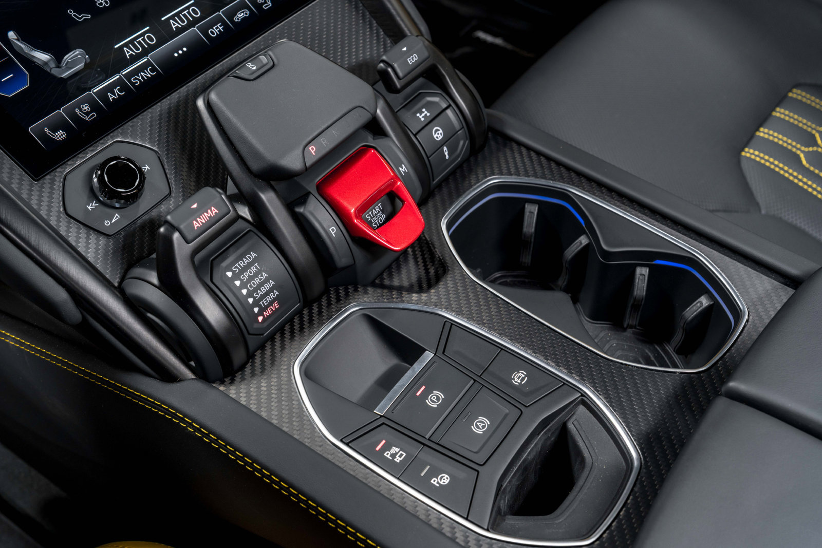 Used 2024 Lamborghini Urus S AWD/4WD image 28