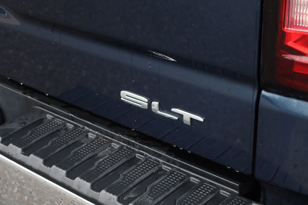 Used 2023 GMC Sierra 1500 SLT w/ SLT Convenience Package AWD/4WD image 40