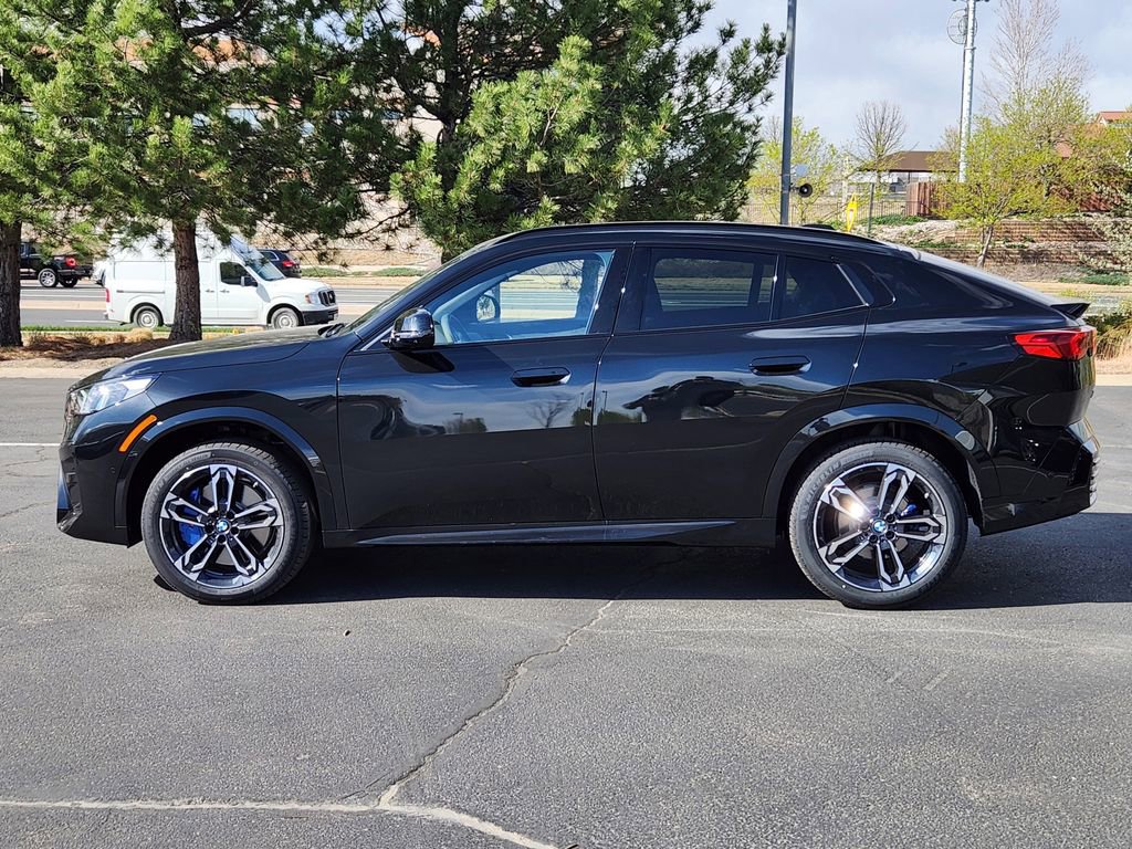 New 2026 BMW X2 xDrive28i w/ Technology Package image 2