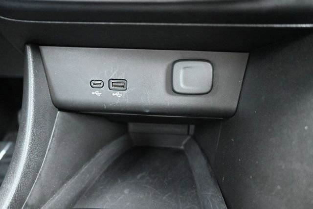 Used 2025 Buick Encore GX Preferred AWD/4WD image 25