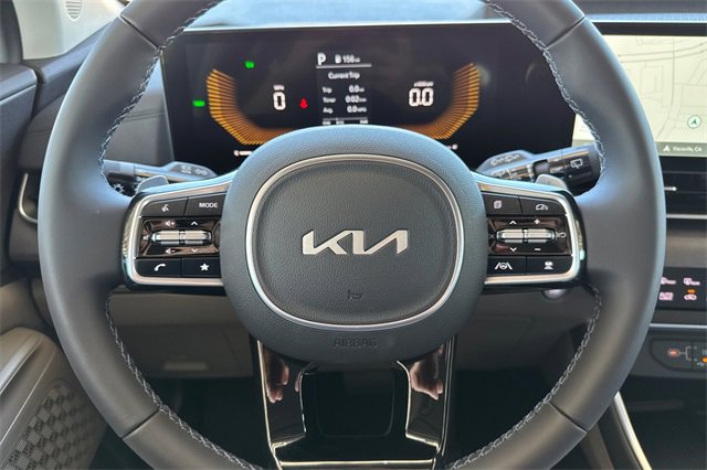 New 2026 Kia Carnival EX image 29