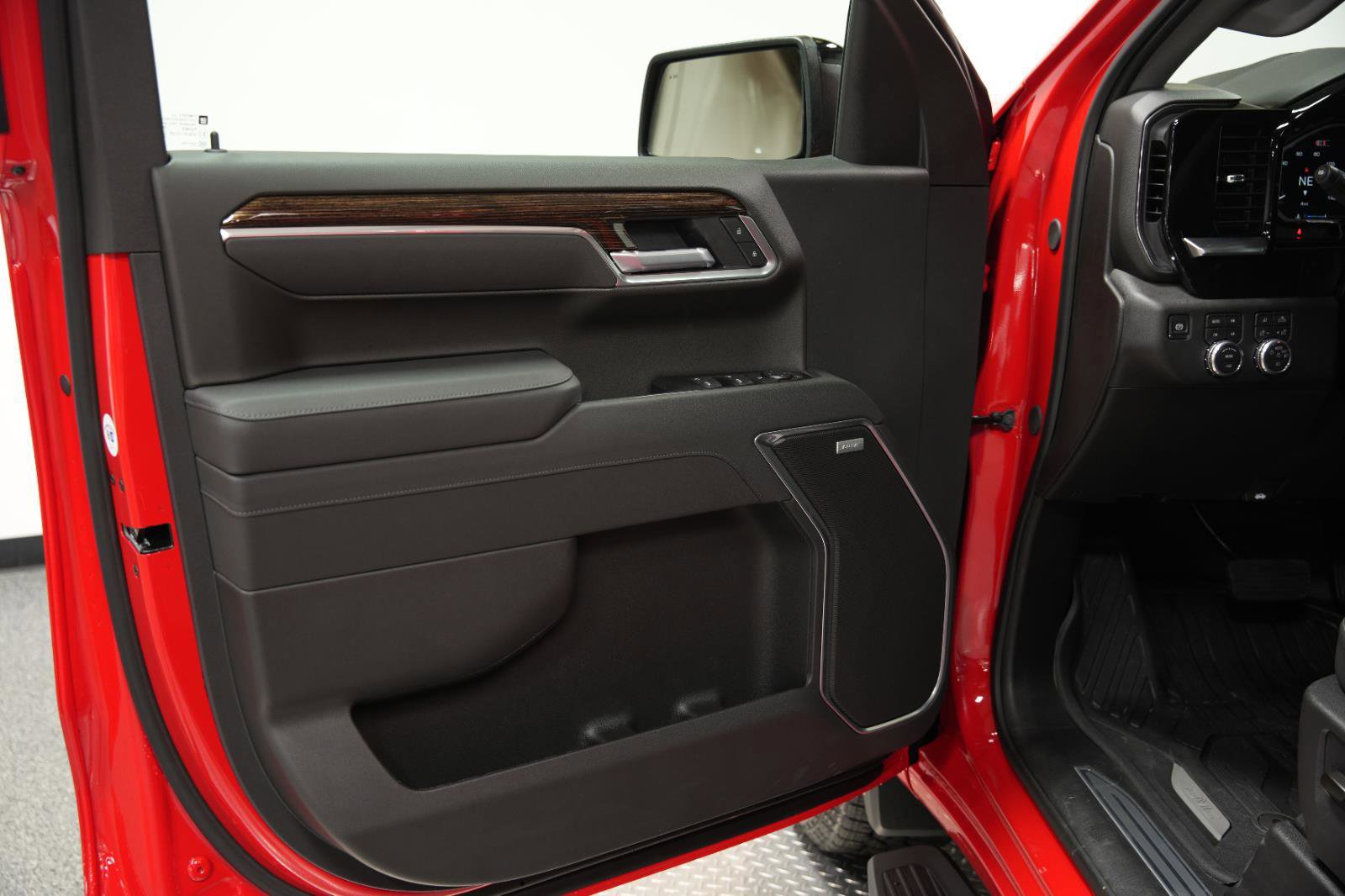 New 2026 GMC Sierra 1500 Elevation w/ Elevation Premium Package image 22