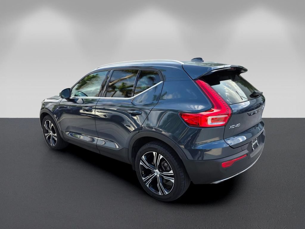 Used 2020 Volvo XC40 T5 Inscription w/ Protection Package Premier AWD/4WD image 6
