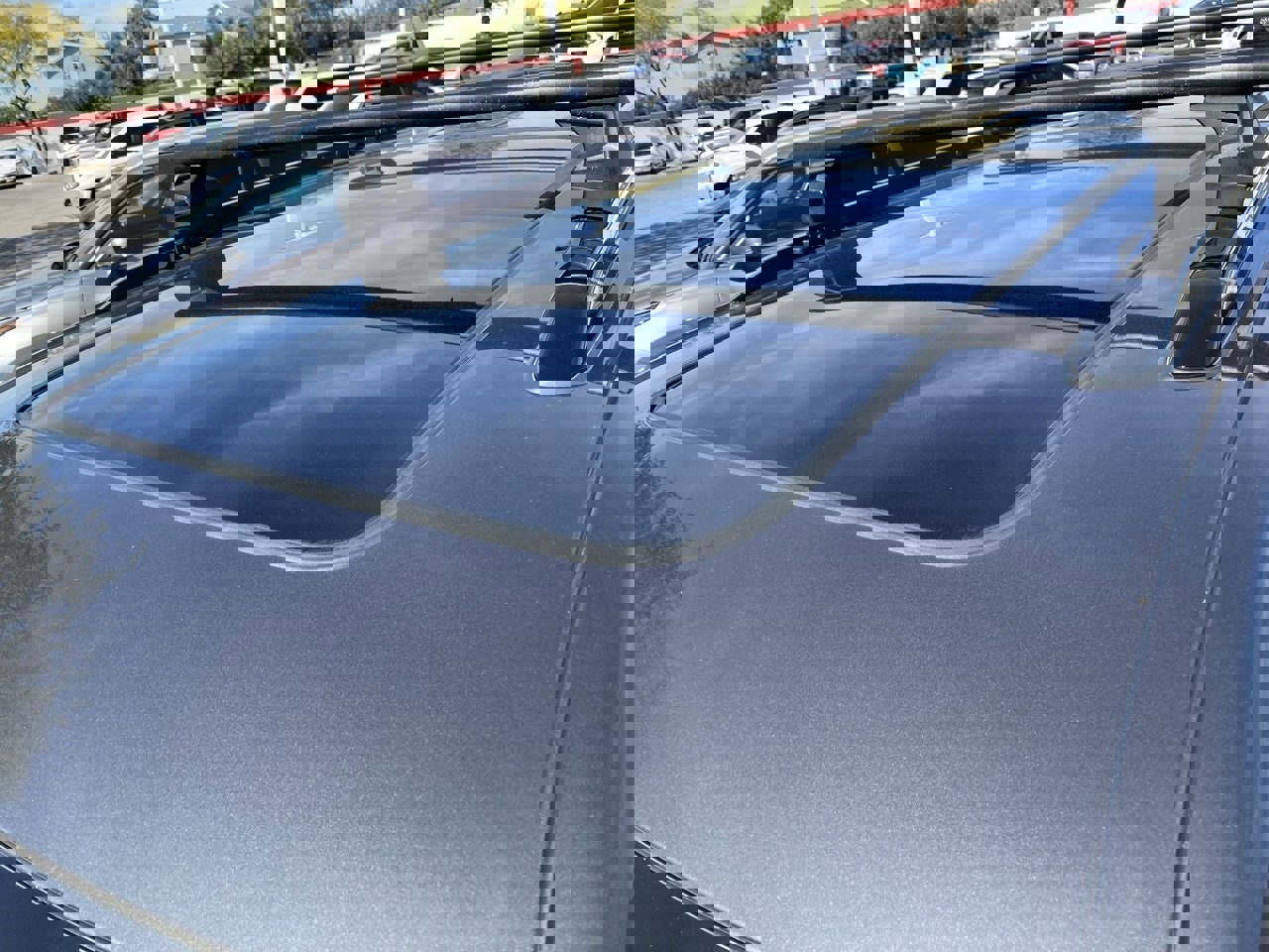 Used 2022 Jeep Grand Cherokee L Overland w/ Luxury Tech Group IV image 5