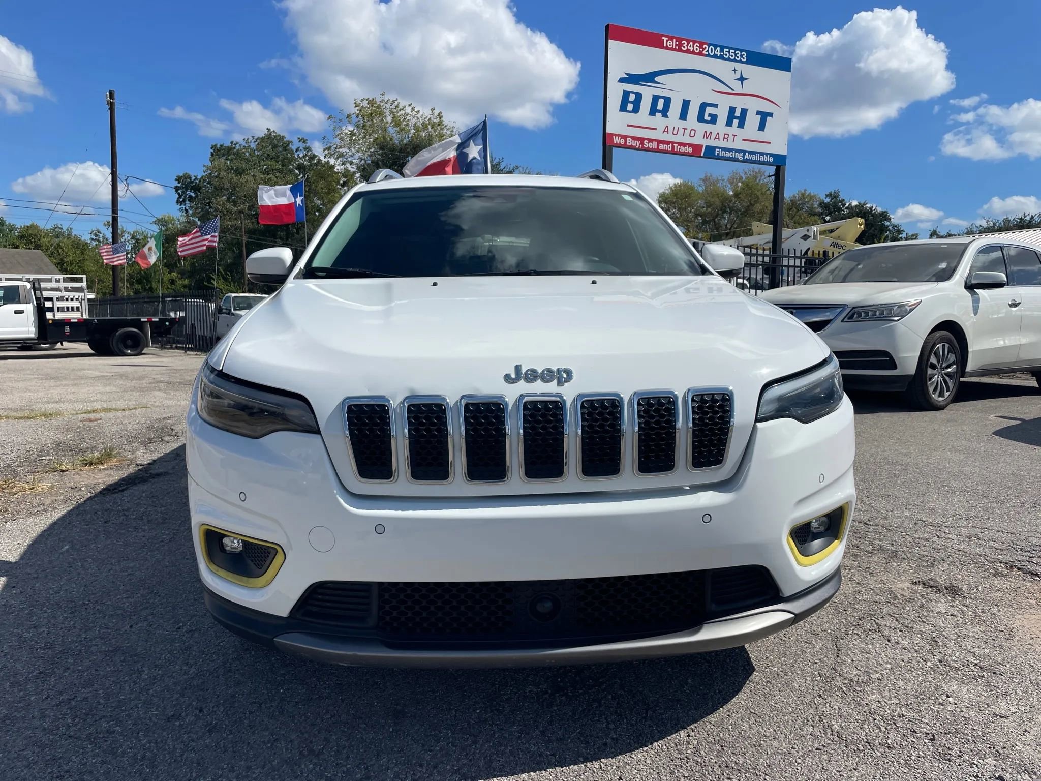 Used 2019 Jeep Cherokee Limited w/ Luxury Group image 1