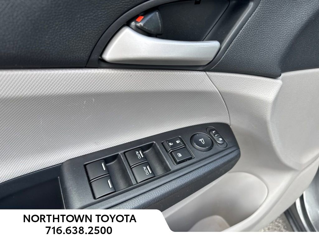 Used 2012 Honda Accord LX image 15