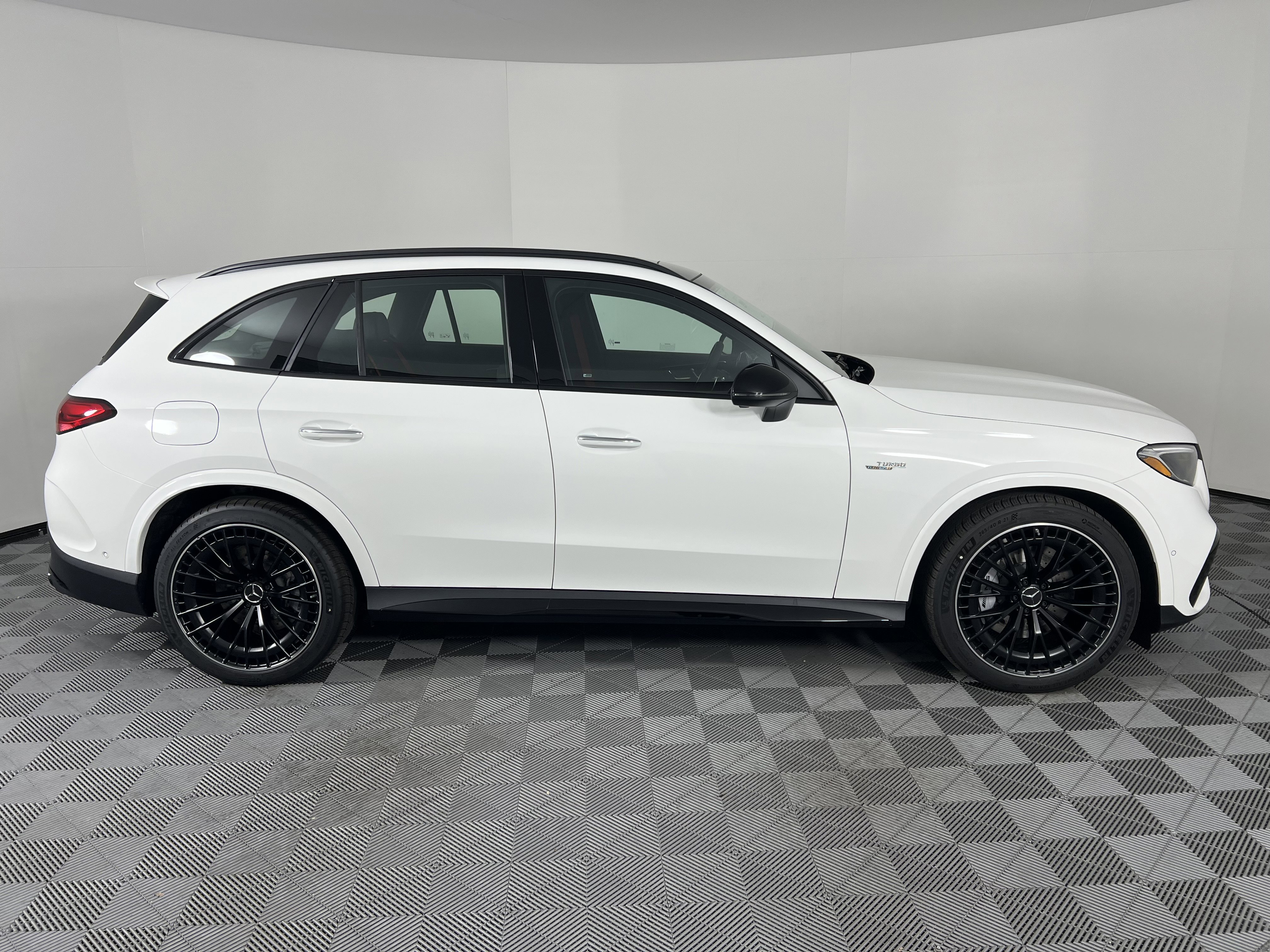 New 2026 Mercedes-Benz GLC 43 AMG 4MATIC image 14