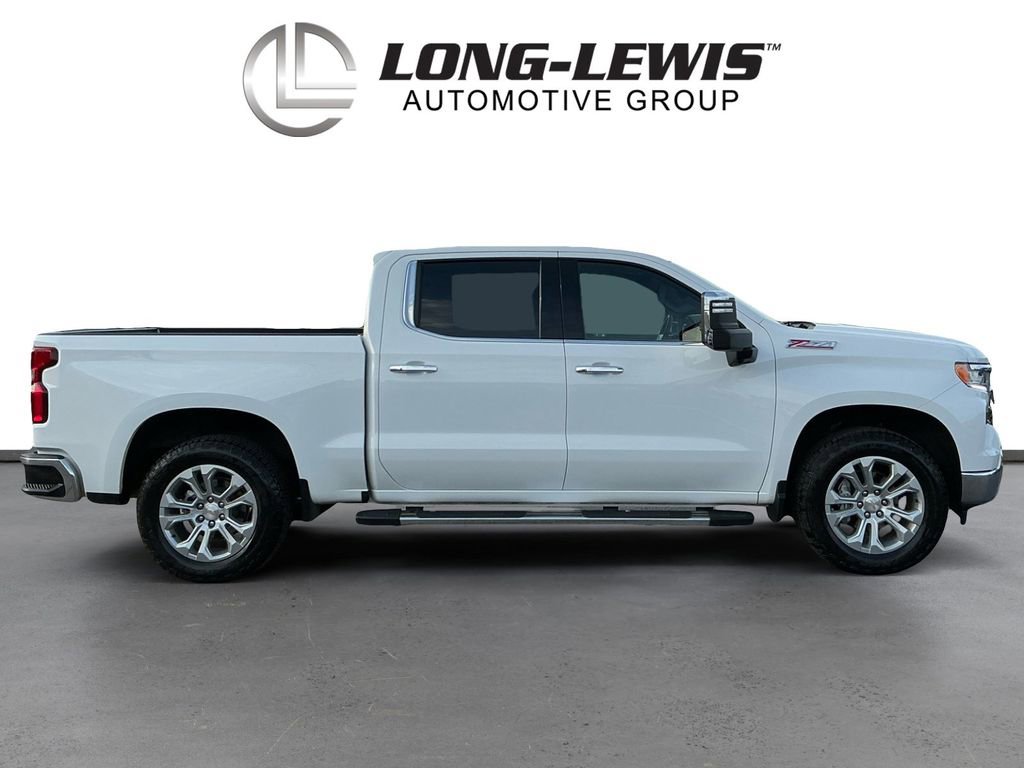 Used 2025 Chevrolet Silverado 1500 LTZ AWD/4WD image 8