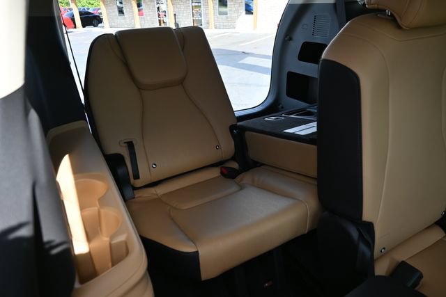 Used 2022 Kia Carnival EX FWD image 22