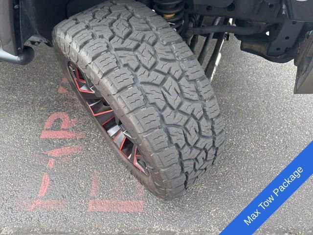 Used 2017 Jeep Wrangler Unlimited Sahara AWD/4WD image 6