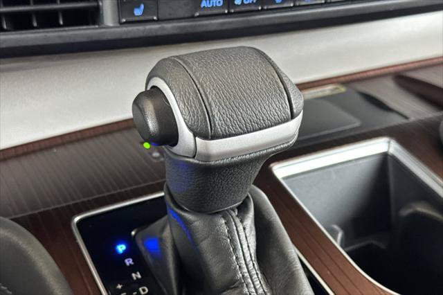 Certified 2022 Toyota Sienna XLE w/ XLE Plus Package FWD image 25