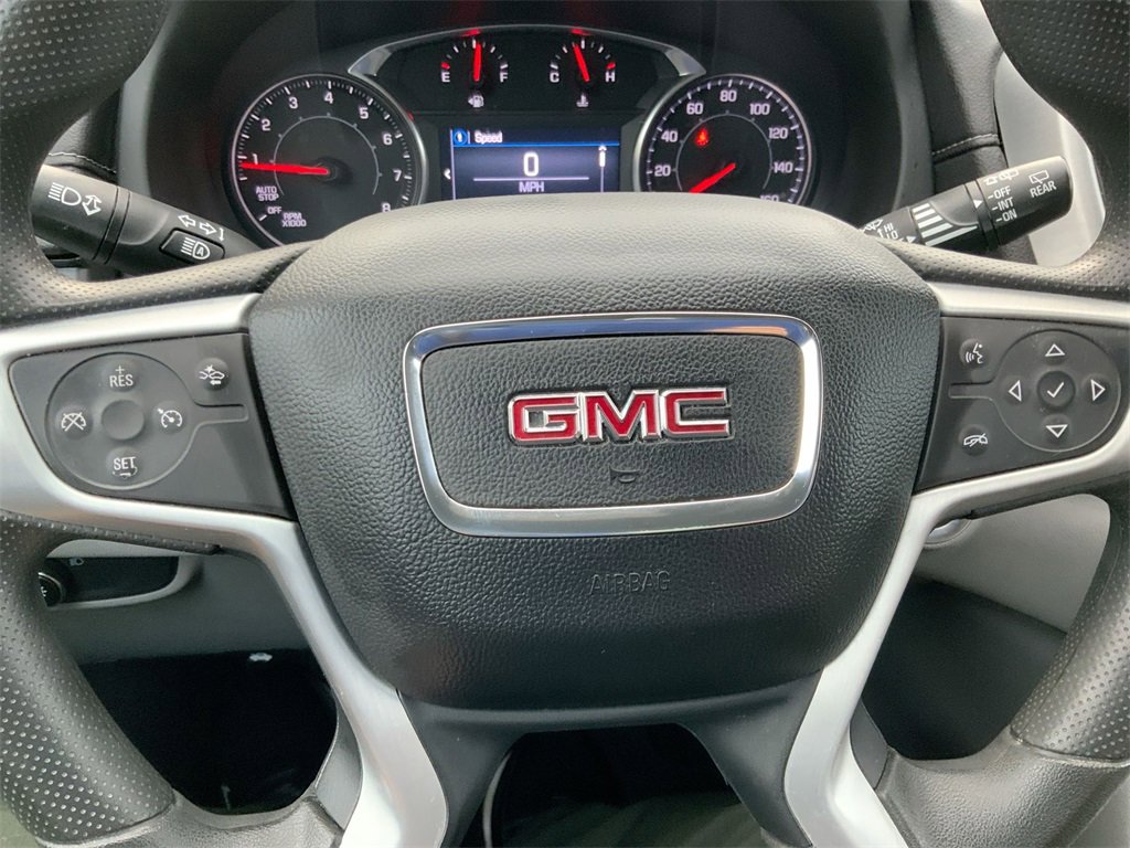 Used 2023 GMC Terrain SLE w/ Driver Convenience Package image 33