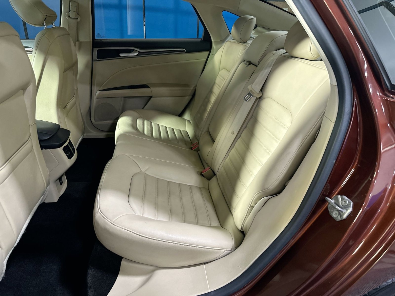 Used 2016 Ford Fusion SE w/ Equipment Group 202A image 35