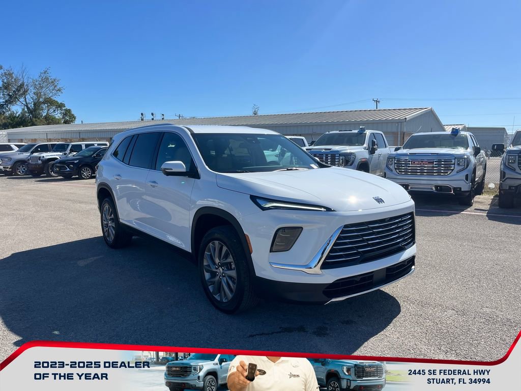 New 2026 Buick Enclave Preferred image 2