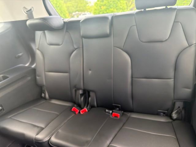 Used 2023 Kia Telluride LX FWD image 14