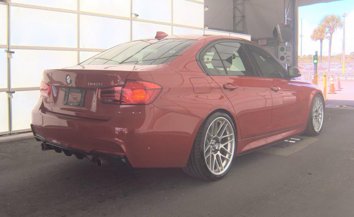 Used 2018 BMW 340i Sedan w/ Premium Package image 5