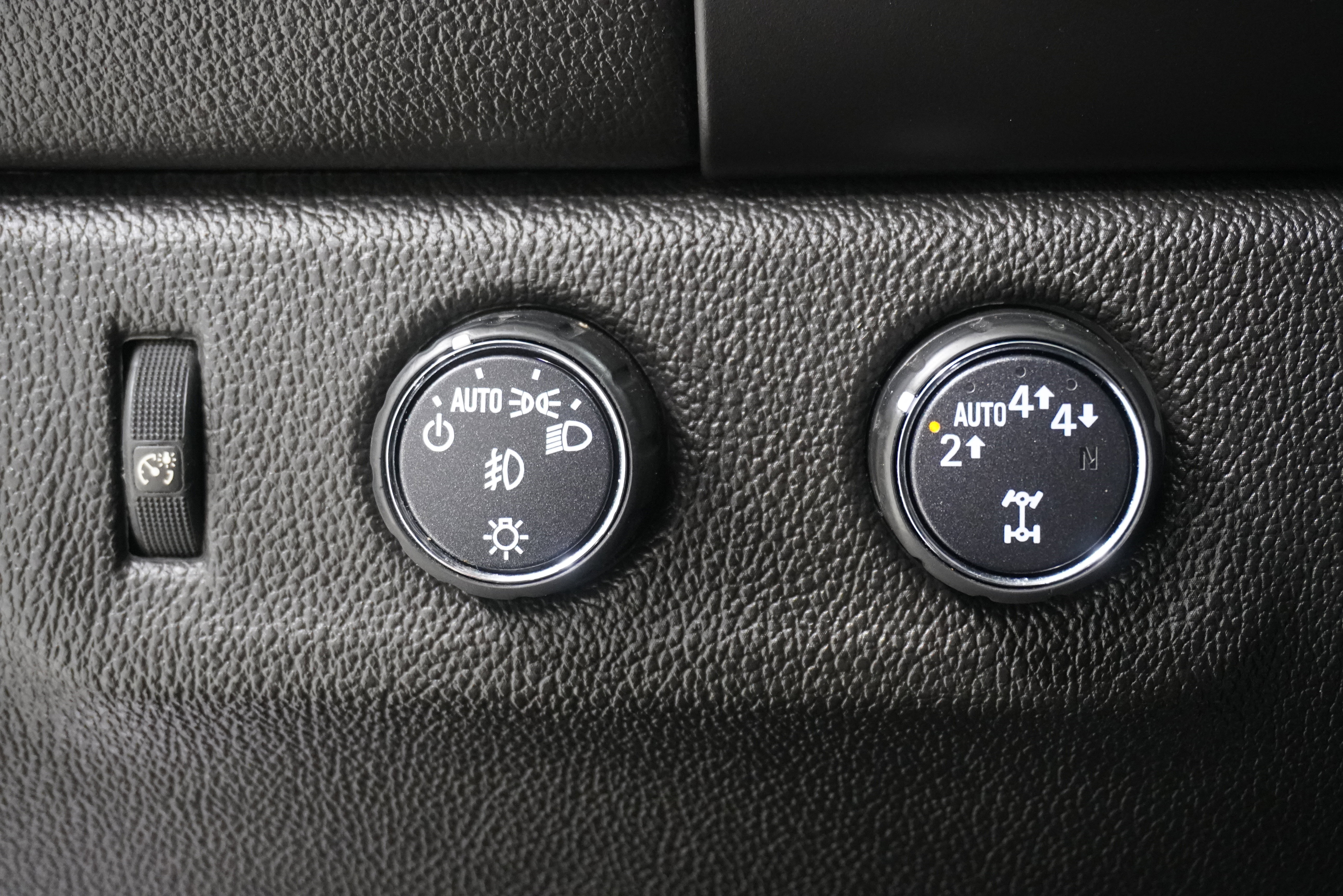 Used 2017 GMC Canyon Denali image 21