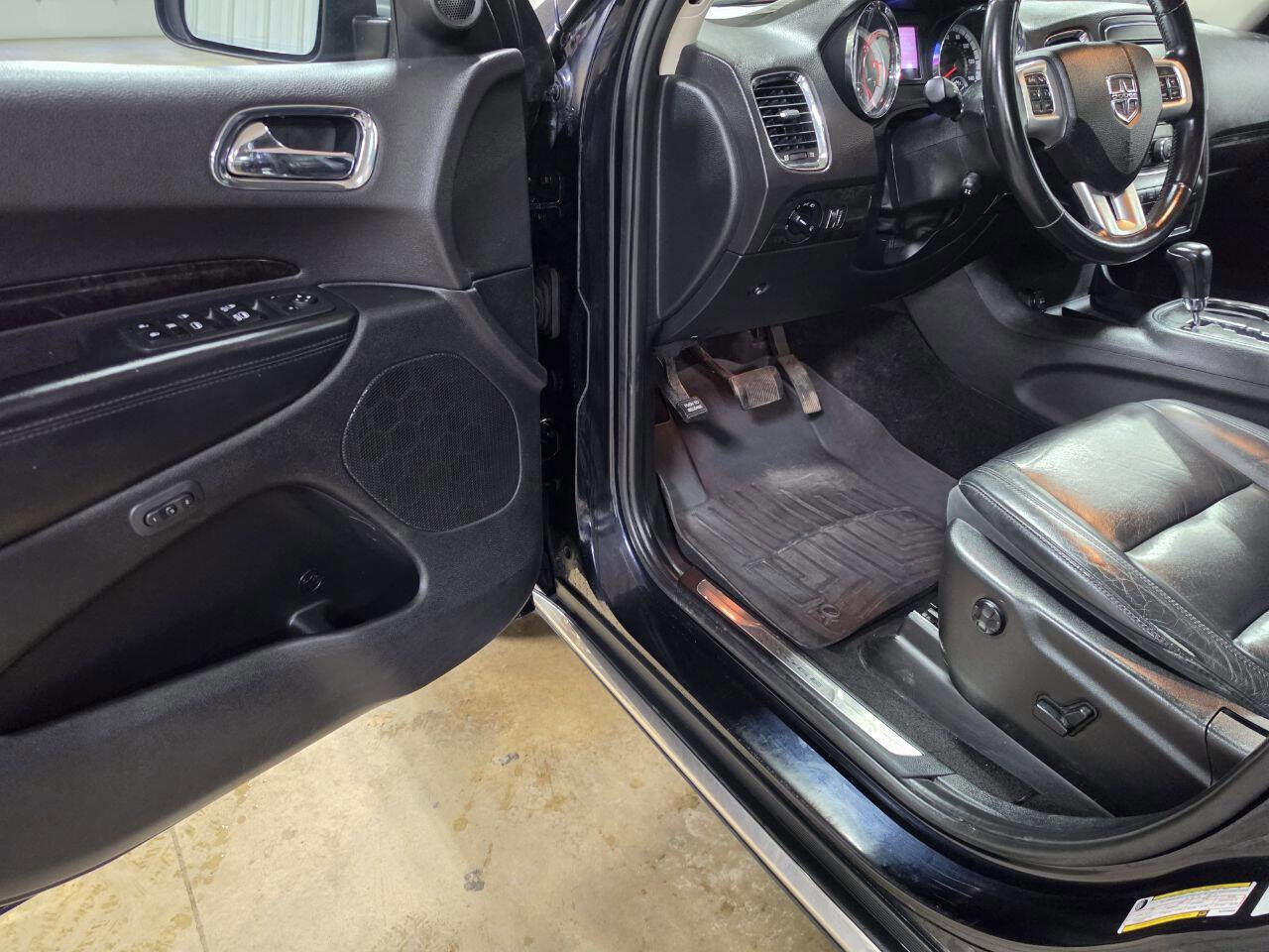 Used 2011 Dodge Durango Crew AWD/4WD image 29