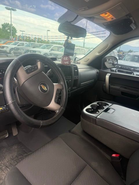 Used 2012 Chevrolet Silverado 1500 LT w/ All-Star Edition AWD/4WD image 2