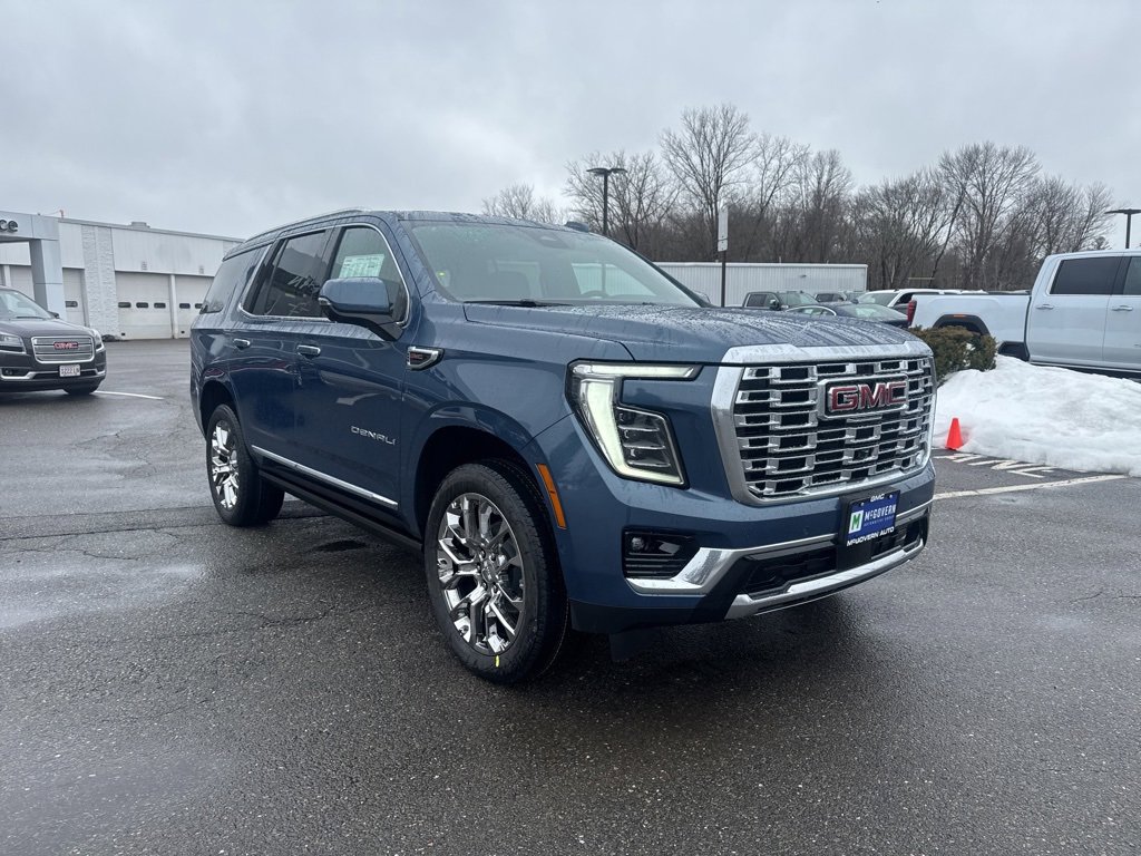 New 2026 GMC Yukon Denali w/ Sun & Power Step Package image 9