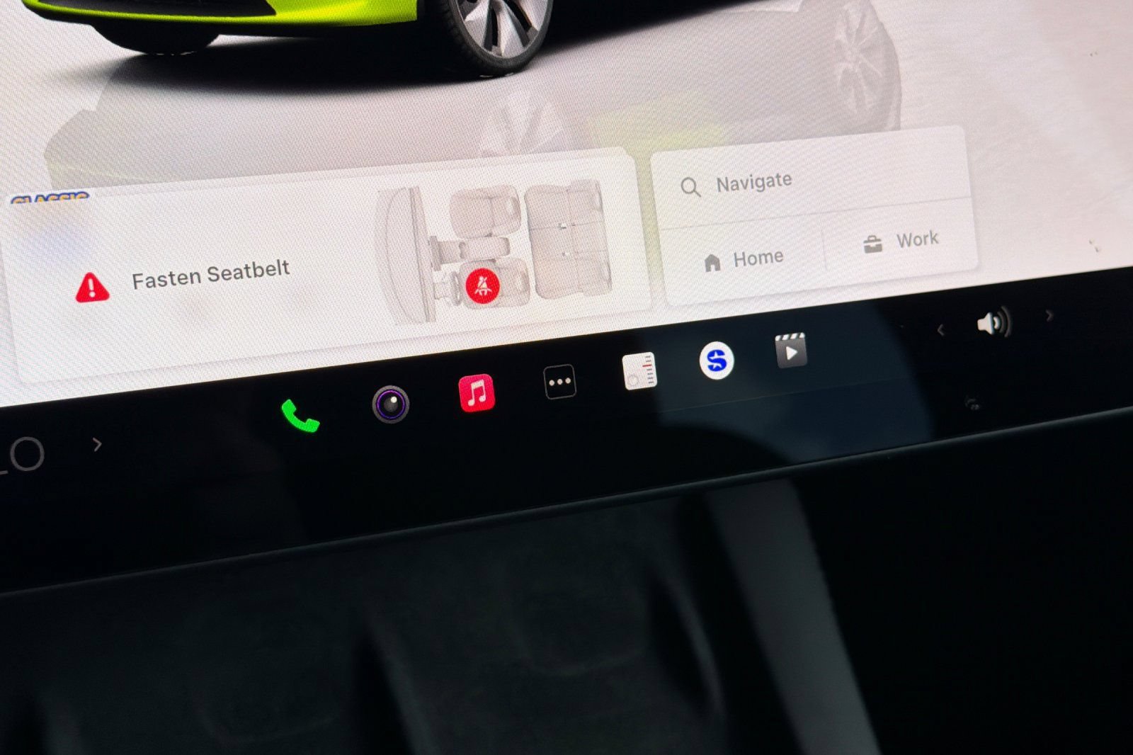 Used 2024 Tesla Model Y Long Range AWD/4WD image 21