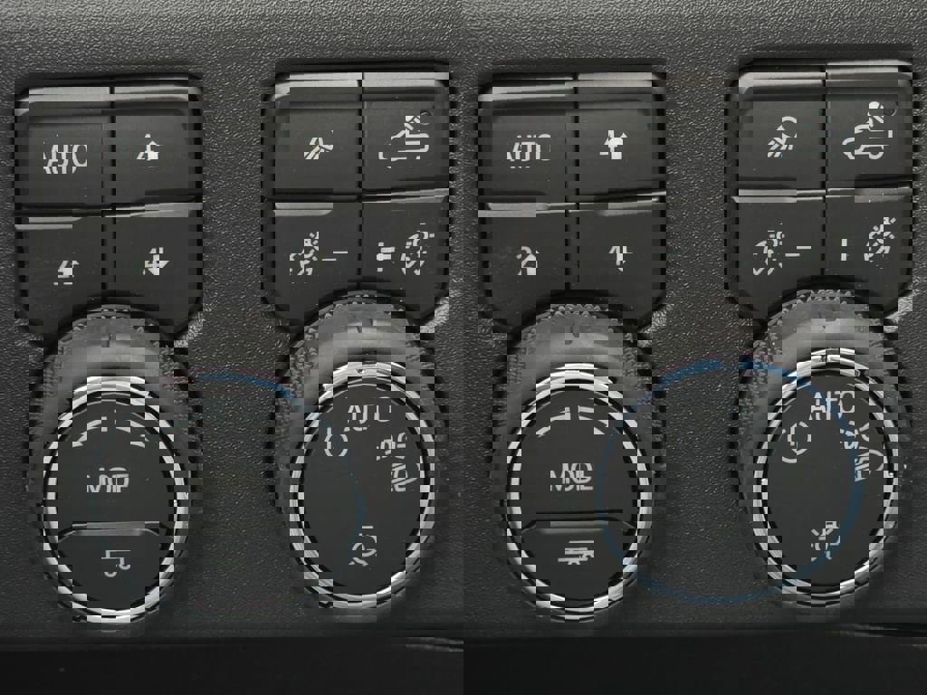 New 2026 Chevrolet Silverado 1500 LT AWD/4WD image 21