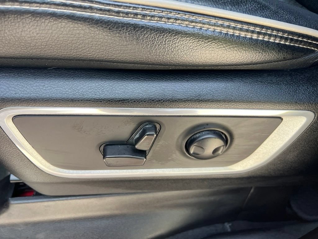 Used 2022 RAM 1500 Laramie AWD/4WD image 30