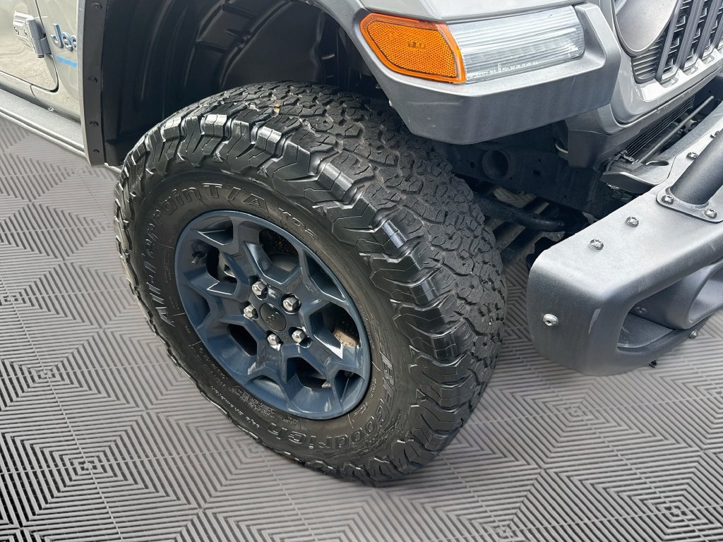 Certified 2023 Jeep Wrangler Unlimited Rubicon 4xe AWD/4WD image 9