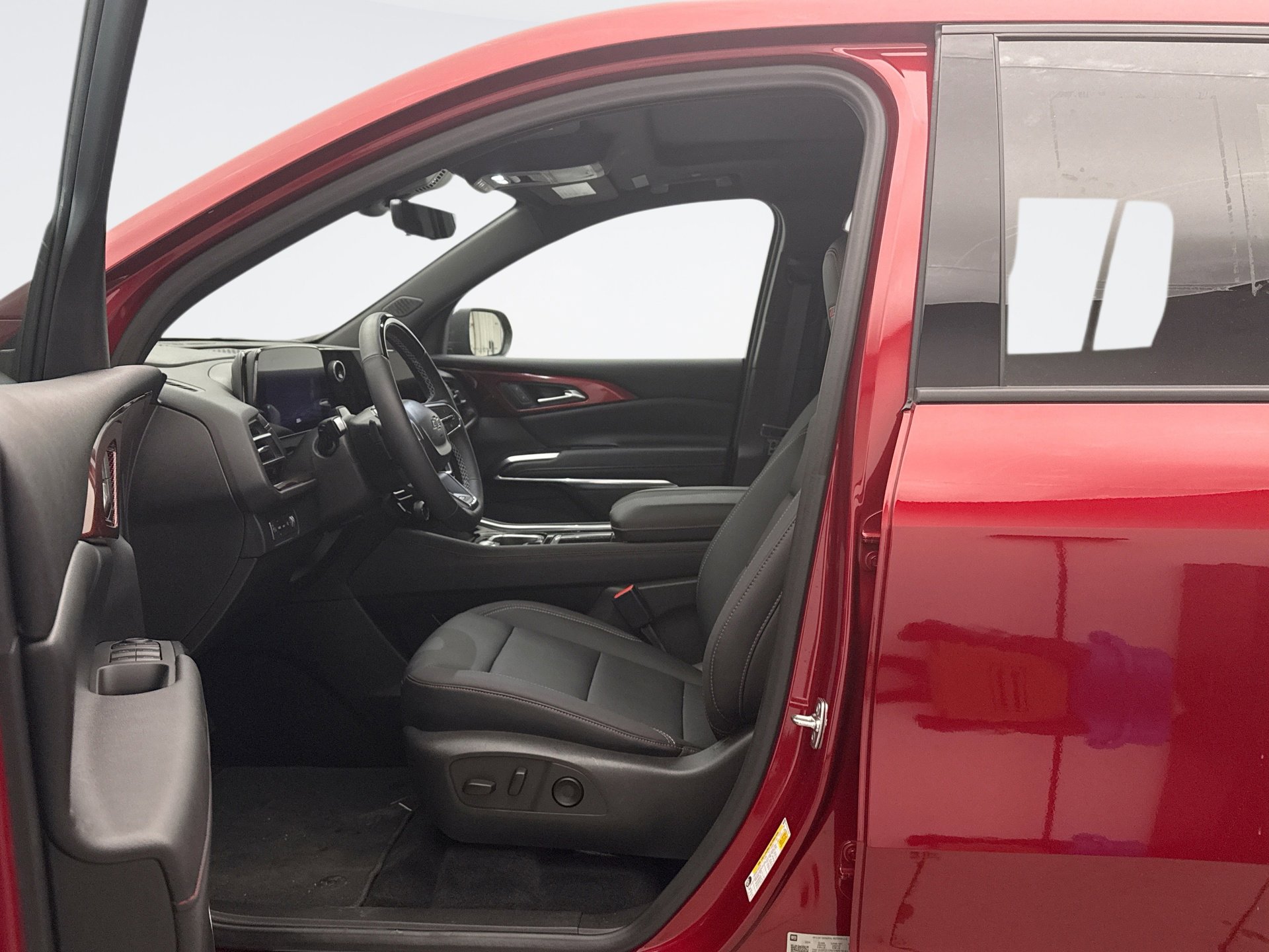 Used 2025 Chevrolet Traverse Z71 w/ Enhanced Driving Package image 8