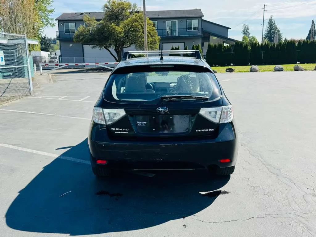 Used 2011 Subaru Impreza 2.5i Premium w/ PWR Moonroof Value Pkg AWD/4WD image 4
