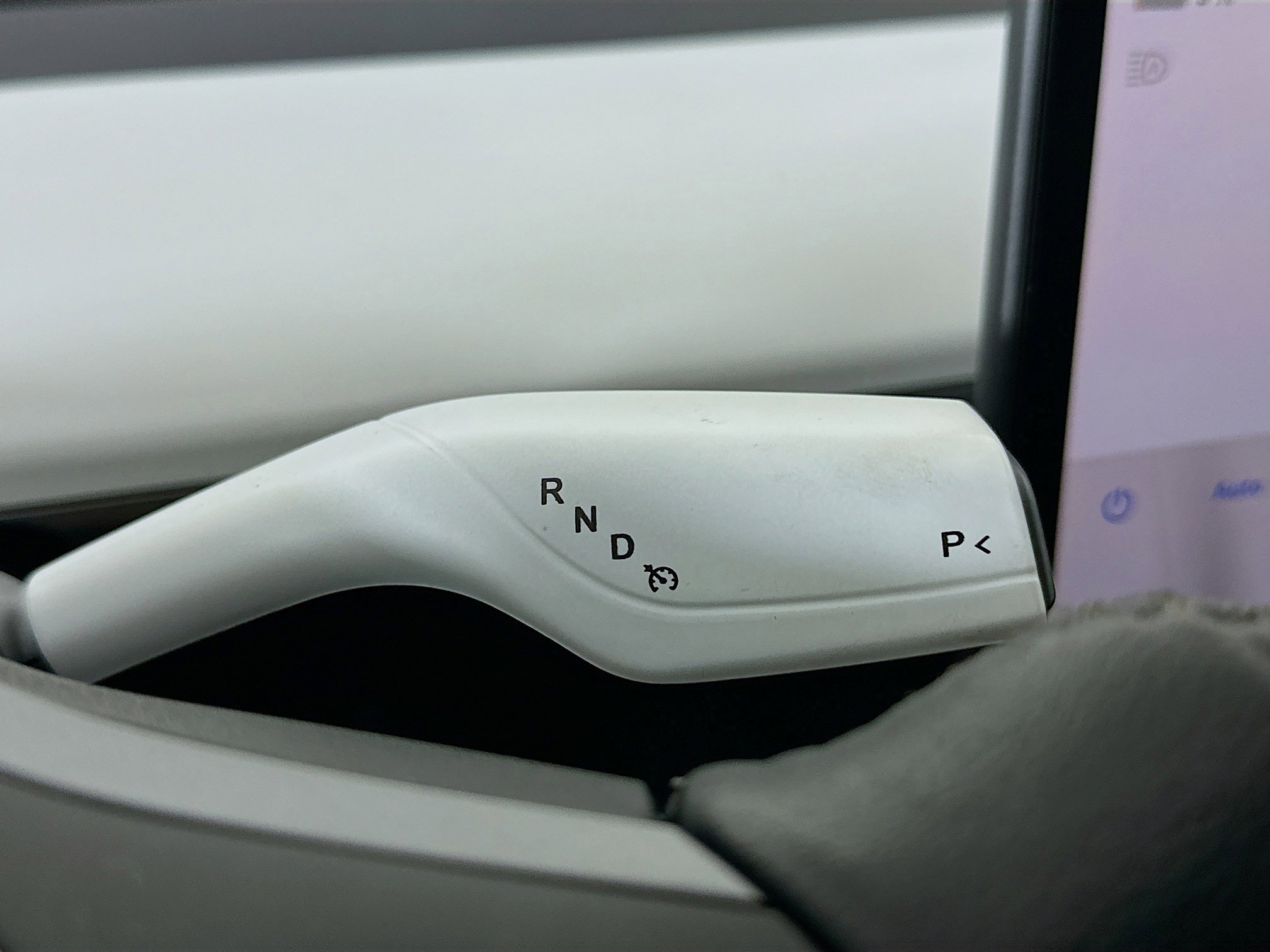 Used 2023 Tesla Model 3 Standard Range image 24