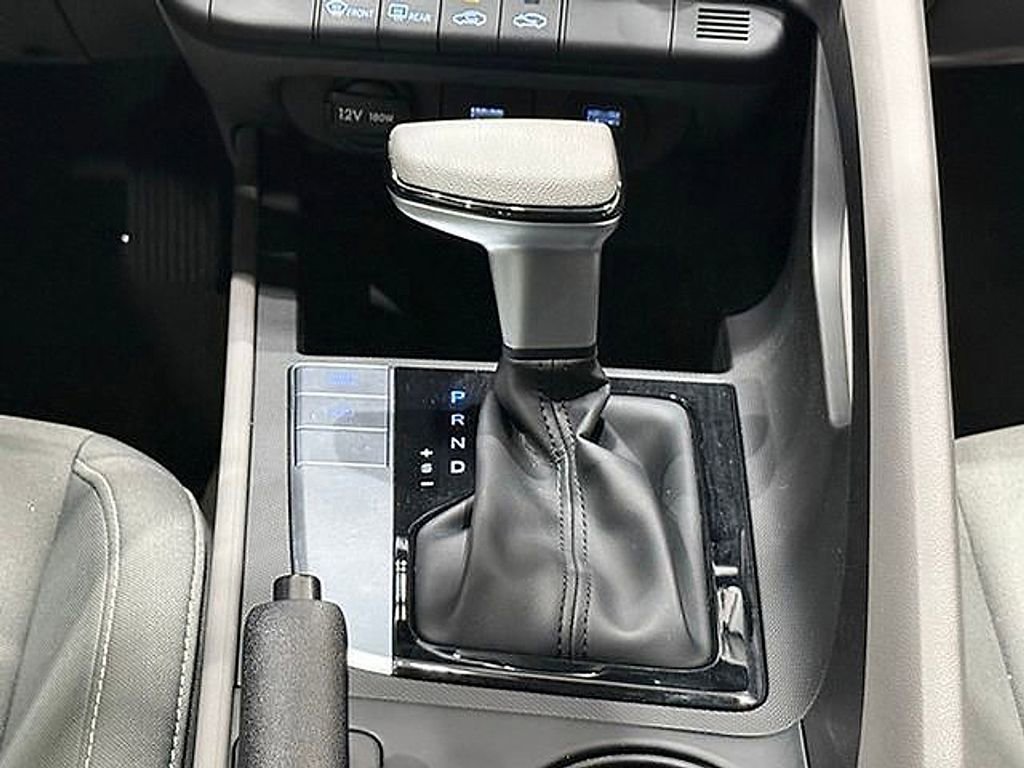 Used 2022 Hyundai Elantra SEL w/ Cargo Package image 35