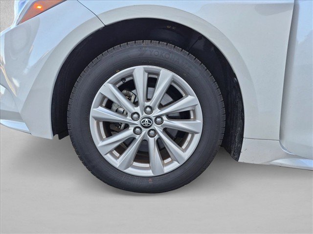 Used 2024 Toyota Corolla LE w/ LE Convenience Package AWD/4WD image 13
