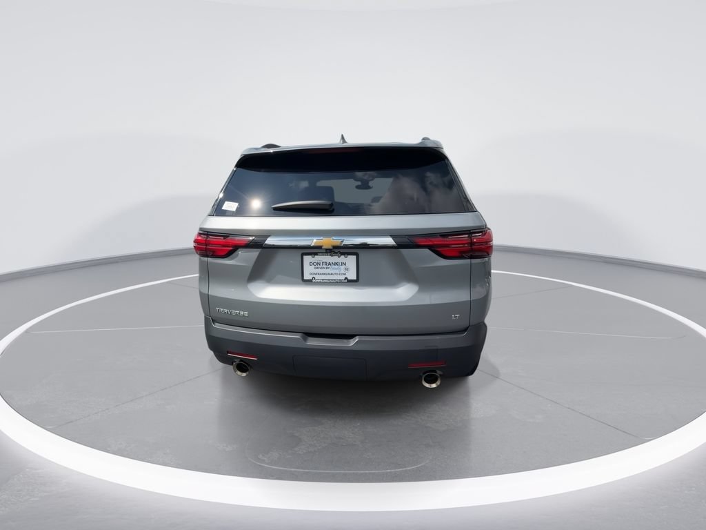 Used 2023 Chevrolet Traverse LT FWD image 6
