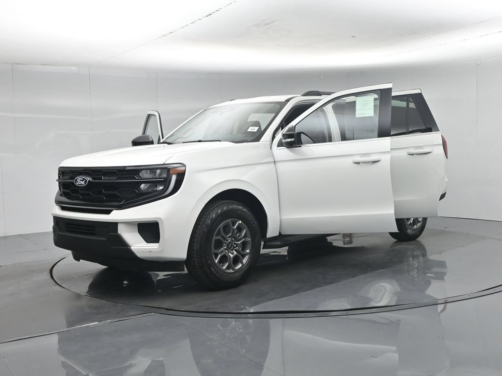 New 2027 Ford Expedition Max Active RWD image 32