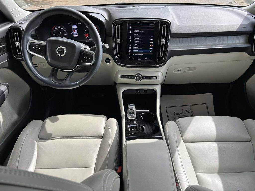 Used 2020 Volvo XC40 T5 Inscription w/ Protection Package Premier AWD/4WD image 9