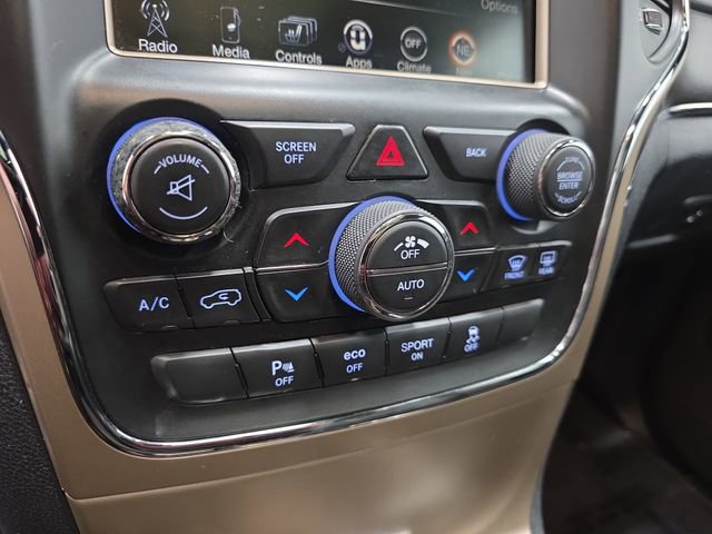Used 2016 Jeep Grand Cherokee Limited w/ Luxury Group II AWD/4WD image 23