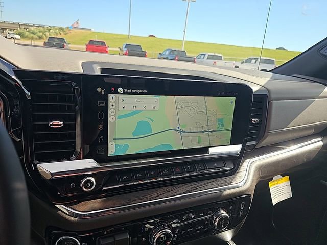 New 2025 GMC Sierra 1500 SLT image 16