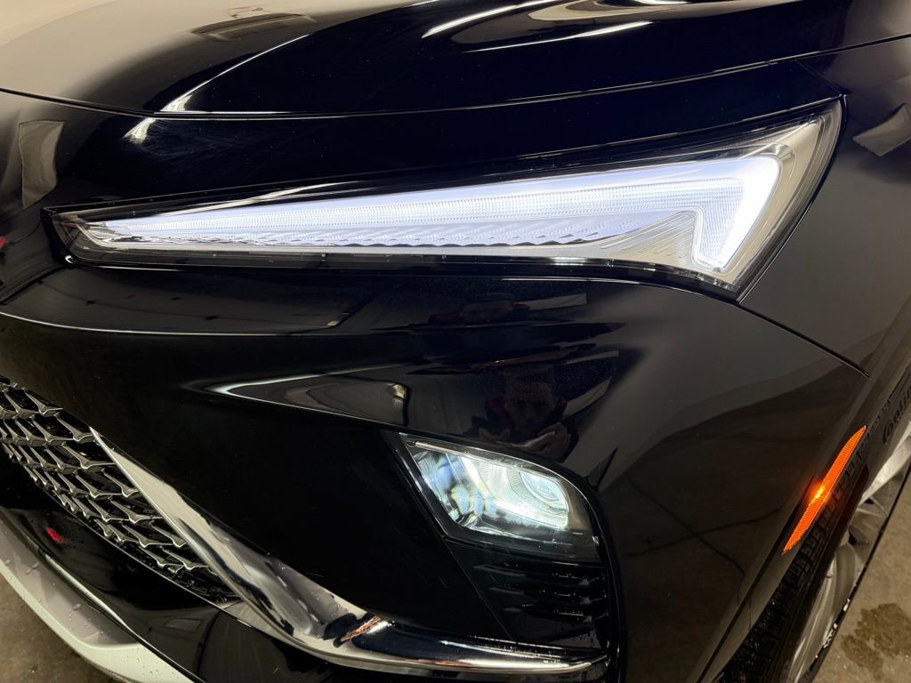 New 2026 Buick Envista Avenir image 9