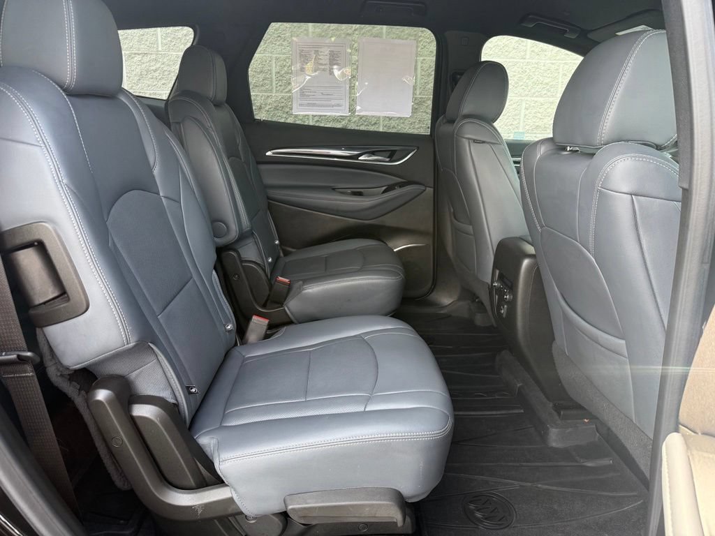 Used 2023 Buick Enclave Essence w/ Trailering Package, 5000 lbs. FWD image 17