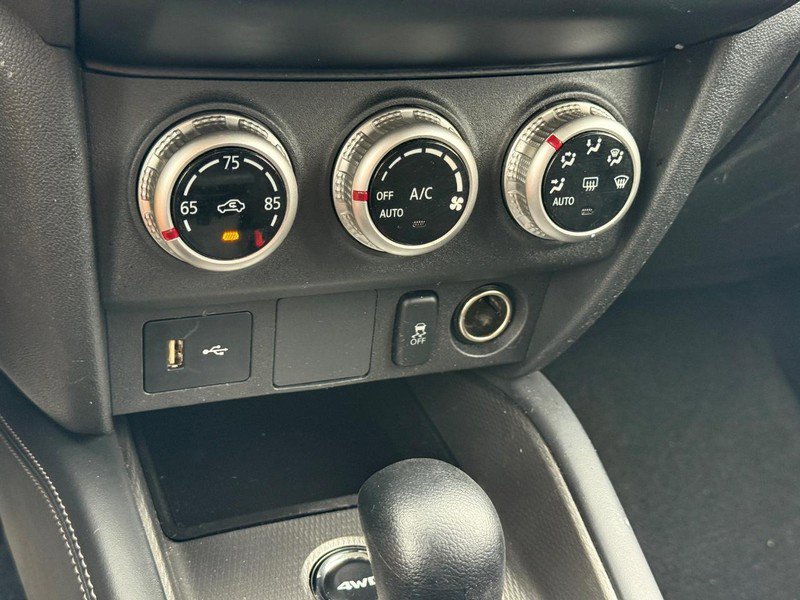 Used 2023 Mitsubishi Outlander Sport ES image 17