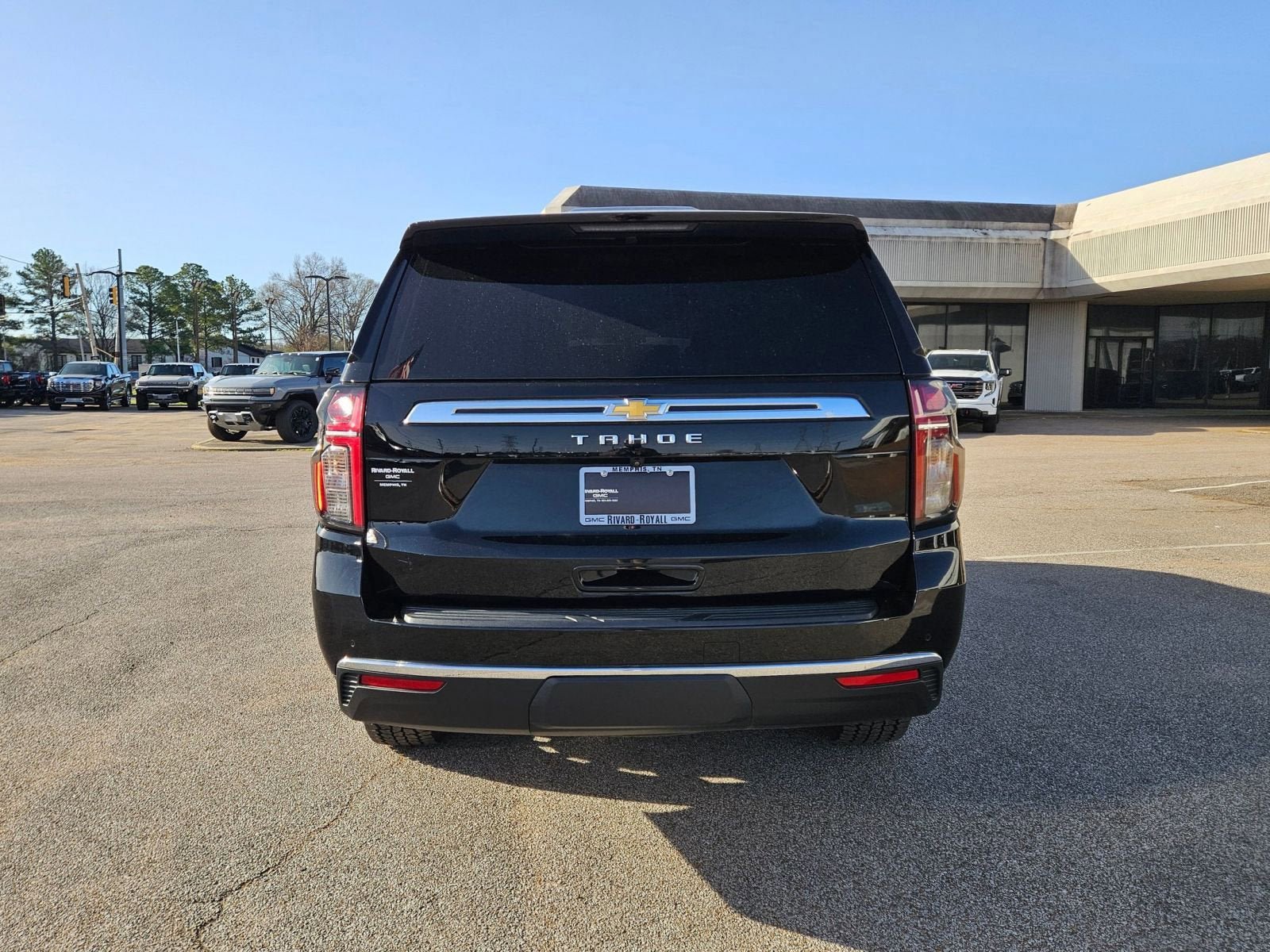 Used 2024 Chevrolet Tahoe LS image 5