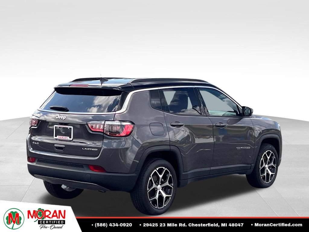 Used 2024 Jeep Compass Limited AWD/4WD image 5