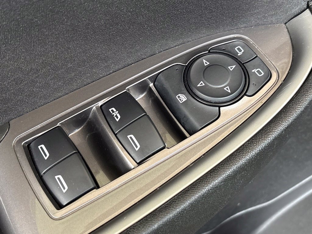 Used 2024 Chevrolet Malibu LT FWD image 14