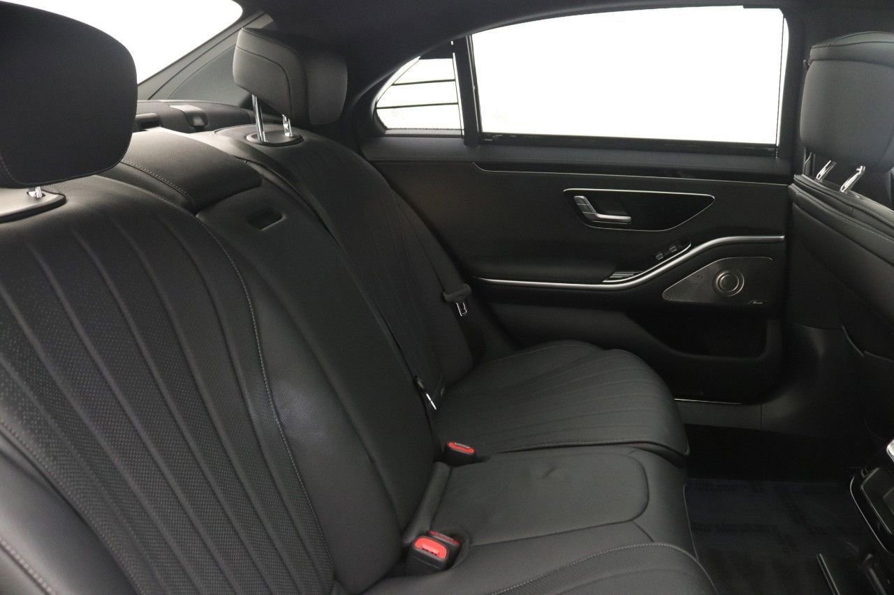 Certified 2022 Mercedes-Benz S 500 4MATIC image 31