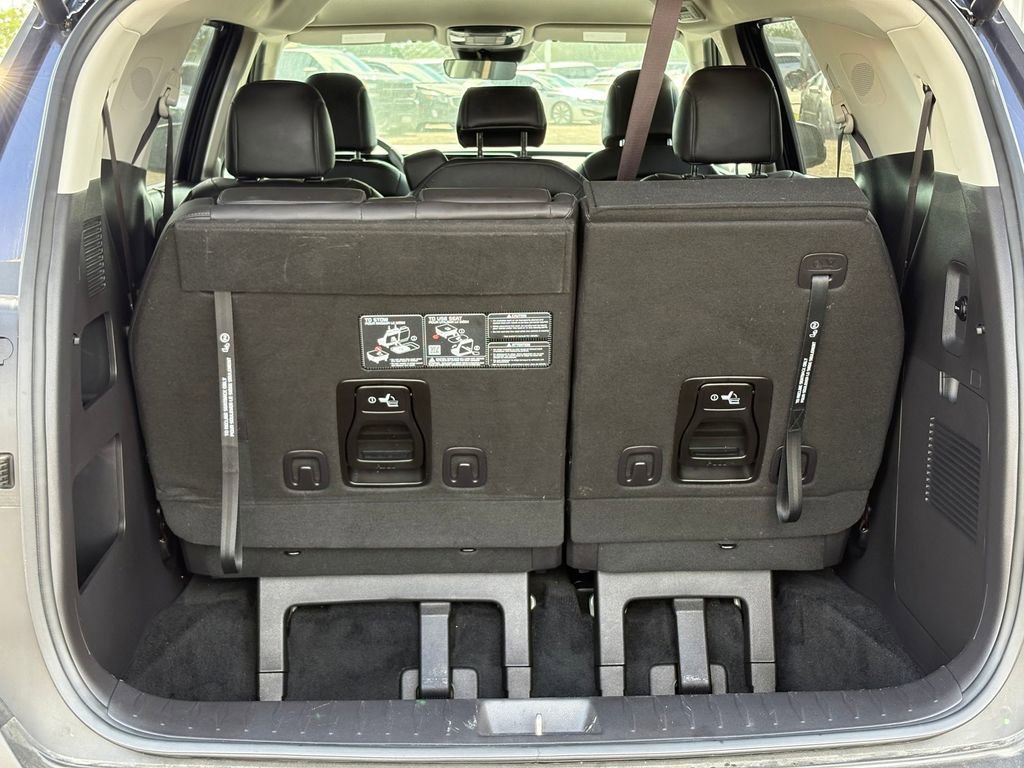 Certified 2026 Kia Carnival EX image 17
