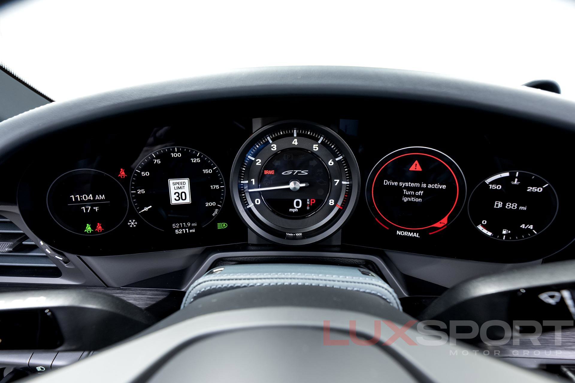 Used 2024 Porsche 911 Targa 4 GTS image 38