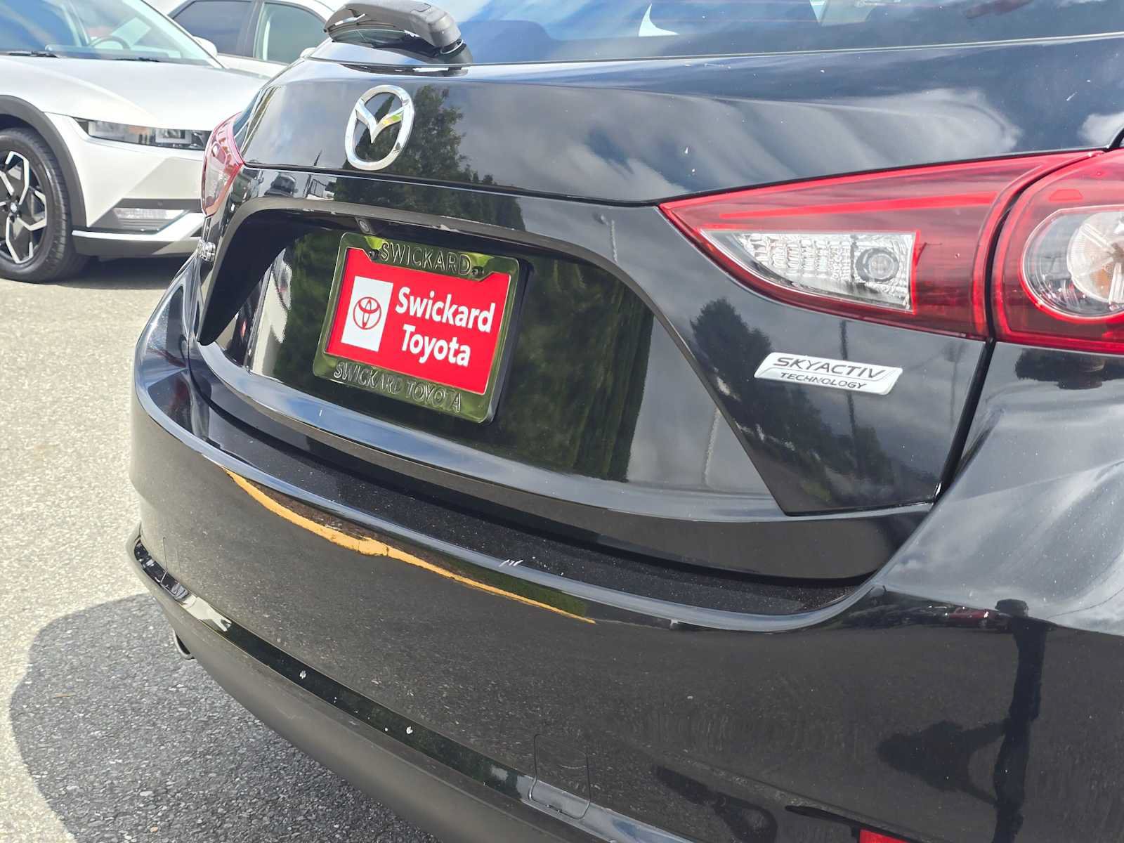 Used 2017 MAZDA MAZDA3 Sport FWD image 13