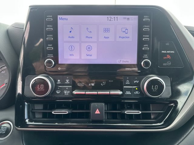 Used 2021 Toyota Highlander L FWD image 13