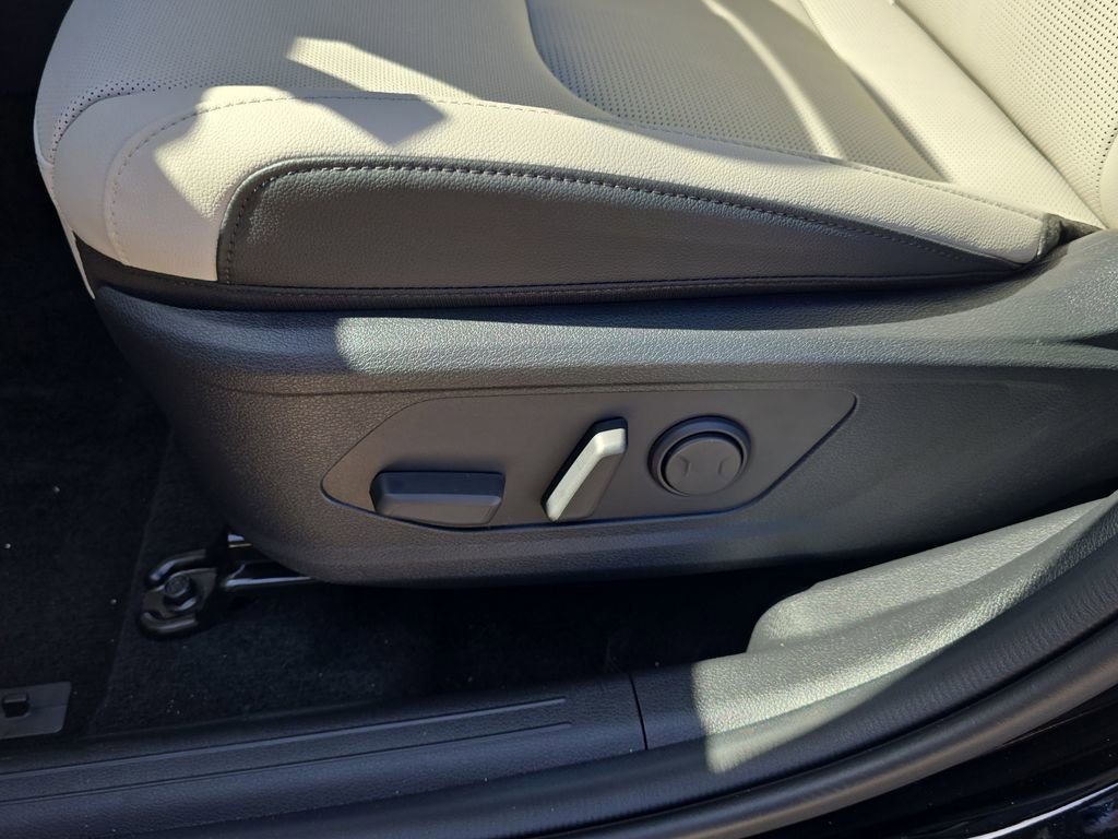 New 2026 Kia Sportage EX image 21